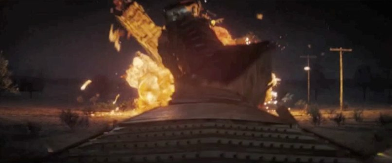 Illustration for article titled 61 Super 8 screengrabs unlock the clues in J.J. Abrams' new trailer